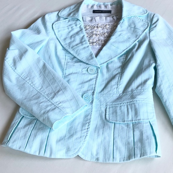 Light Aqua Slim Fit Blazer, Size 2 - Picture 12 of 15